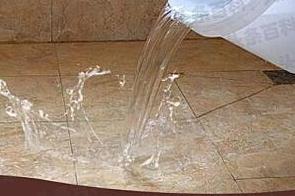 苍梧漏水维修 免砸砖防水材料该如何施工